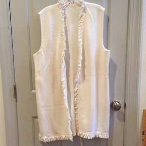 EUC Chico’s winter white vest